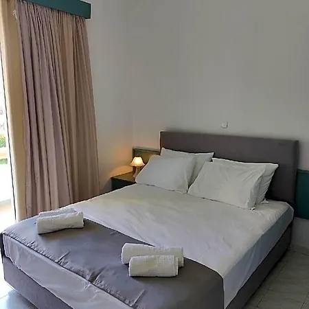 호텔 Lefteris Near Ialysos 2*